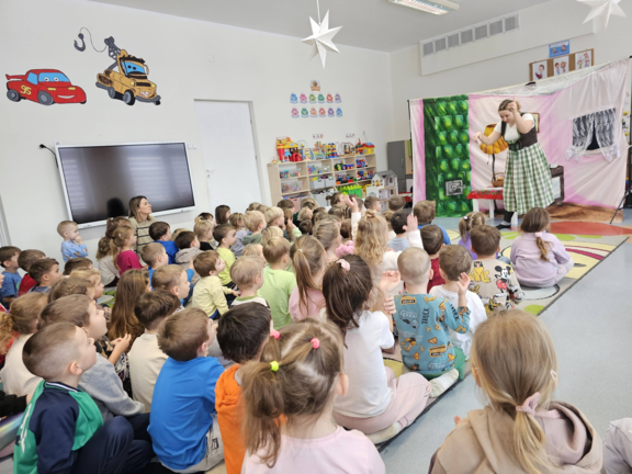 Spotkanie z Teatrem Żywych Aktorów pt: " BRZECHWOTEKA"