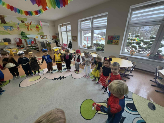 Andrzejki w grupie Motylków